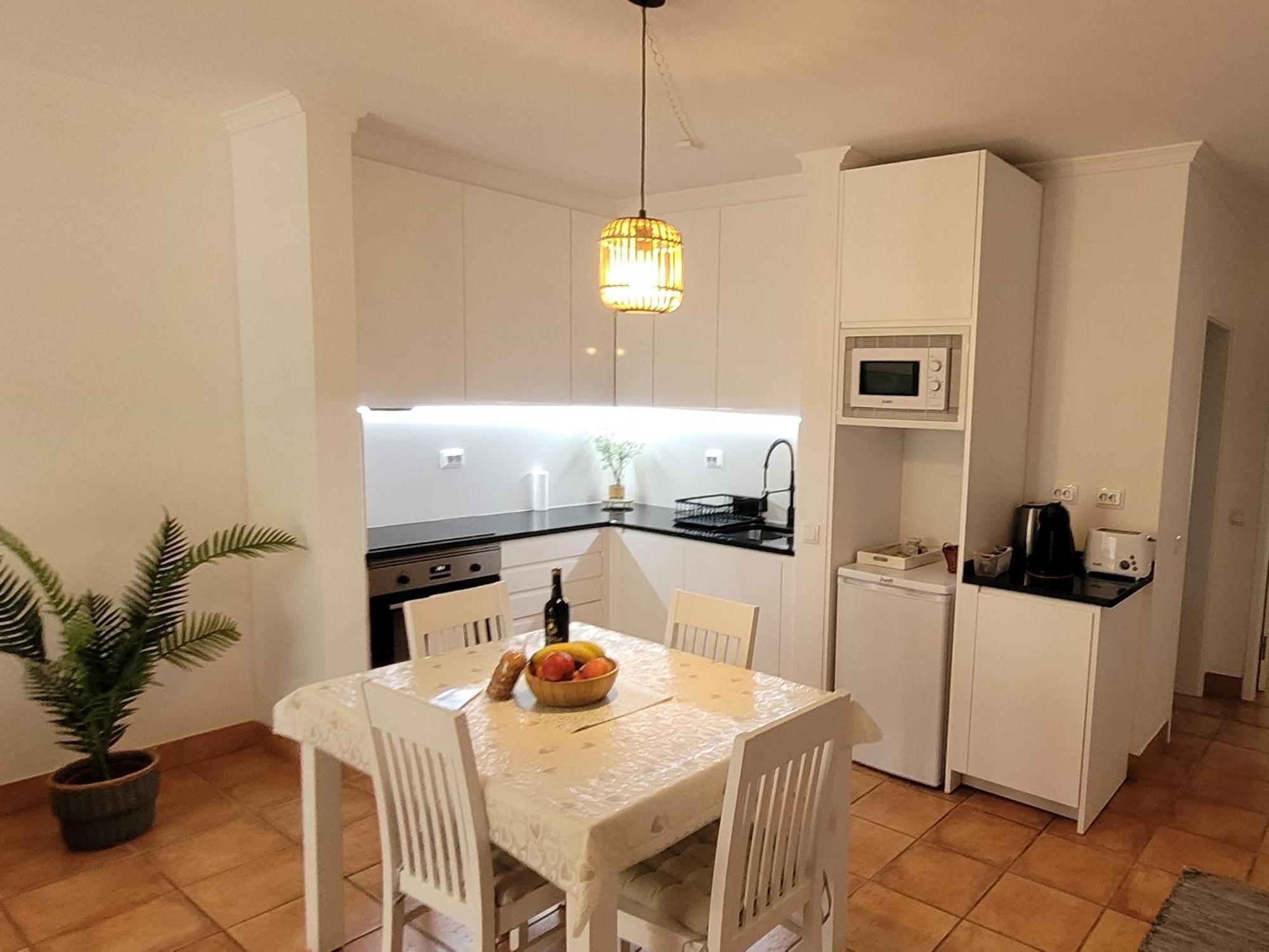 Apartment Vila Mos In Porto Mos Beach Lagos Kültér fotó