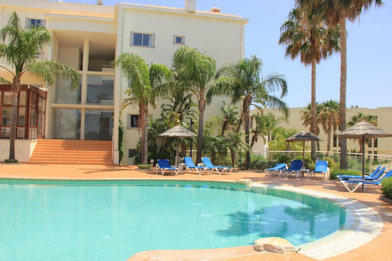 Apartment Vila Mos In Porto Mos Beach Lagos Kültér fotó